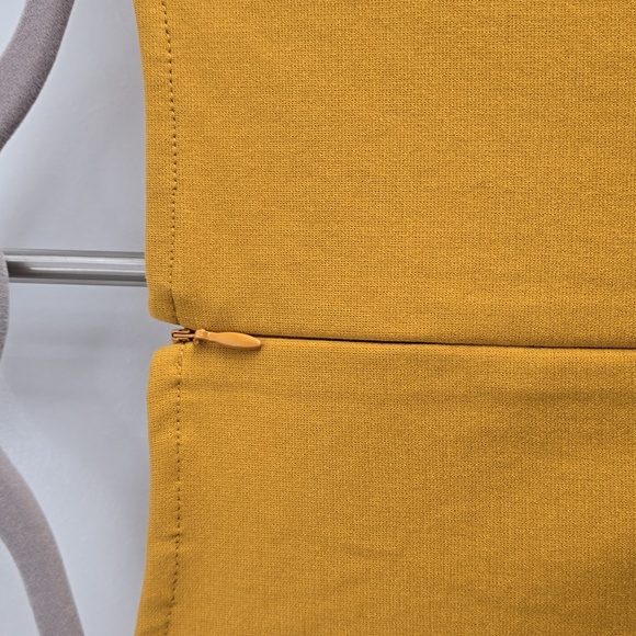 GAP Dress - Picture 2 of 5